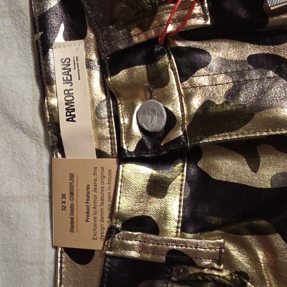 Armor Foil Wash Camo Jeans - Picture 3 of 7